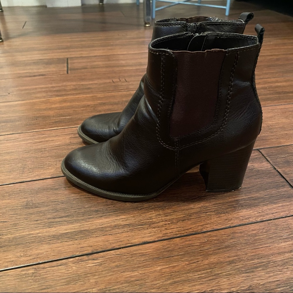 Relativity dark brown, heeled dress boots